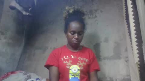 Snapshot of estanie chatting on September 26, 2025, 9:35 am estanie online show from September 26, 2025, 9:35 am