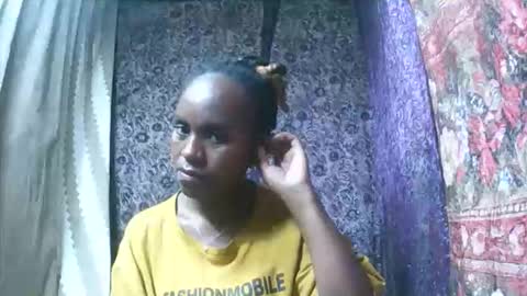 Snapshot of estanie chatting on October 16, 2025, 6:47 am estanie online show from October 16, 2025, 6:47 am