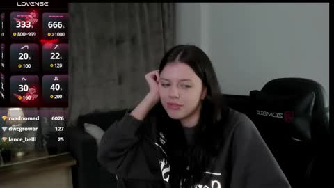 esteria online show from December 8, 2024, 6:33 am