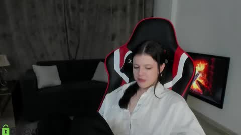 esteria online show from December 26, 2024, 3:16 am