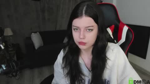 esteria online show from January 2, 2025, 11:06 pm