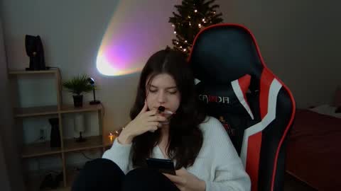 esteria online show from January 15, 2025, 11:40 pm