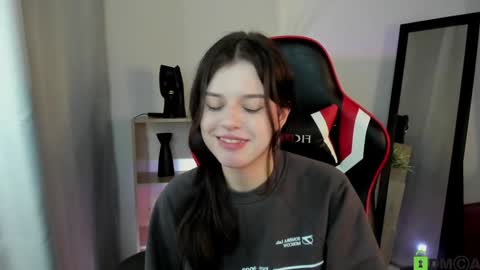 esteria online show from January 18, 2025, 9:45 pm