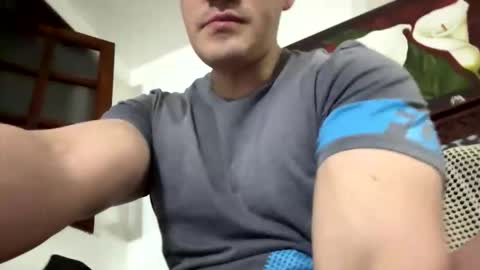 esteban121222 online show from November 3, 2025, 2:46 am