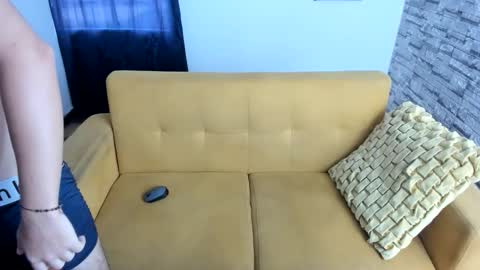 Esteban Rios online show from November 30, 2025, 11:47 am