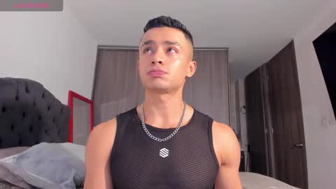 Snapshot of esteban_stud97 chatting on October 16, 2025, 10:22 pm Esteban Stud online show from October 16, 2025, 10:22 pm