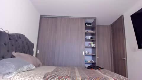 Snapshot of esteban_stud97 chatting on October 22, 2025, 8:41 pm Esteban Stud online show from October 22, 2025, 8:41 pm