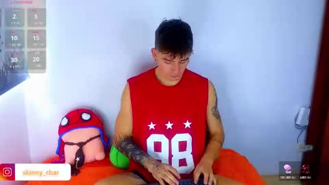 Snapshot of estebanchar_ chatting on December 27, 2024, 1:50 pm Esteban independent model online show from December 27, 2024, 1:50 pm