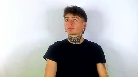 Snapshot of estebanchar_ chatting on March 3, 2025, 2:48 pm Esteban independent model online show from March 3, 2025, 2:48 pm