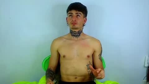 Snapshot of estebanchar_ chatting on March 7, 2025, 2:15 am Esteban independent model online show from March 7, 2025, 2:15 am