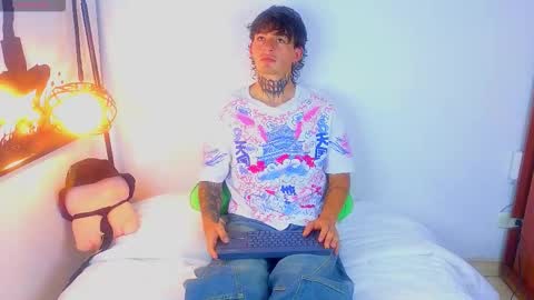 Snapshot of estebanchar_ chatting on September 24, 2025, 8:50 am Esteban independent model online show from September 24, 2025, 8:50 am