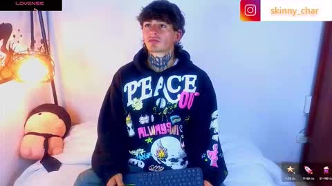 Snapshot of estebanchar_ chatting on September 25, 2025, 9:24 am Esteban independent model online show from September 25, 2025, 9:24 am