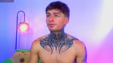 Snapshot of estebanchar_ chatting on October 15, 2025, 7:25 pm Esteban independent model online show from October 15, 2025, 7:25 pm