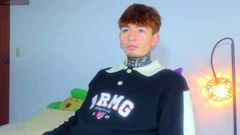 Snapshot of estebanchar_ chatting on December 2, 2025, 11:15 am Esteban independent model online show from December 2, 2025, 11:15 am