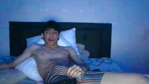 Snapshot of estebankit0 chatting on December 29, 2024, 10:47 pm estebankit0 online show from December 29, 2024, 10:47 pm