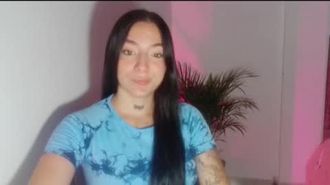 Snapshot of estefa1 chatting on December 19, 2025, 6:26 pm estefa1 online show from December 19, 2025, 6:26 pm