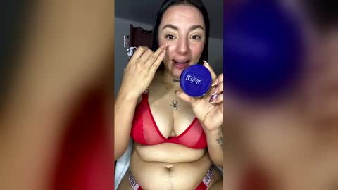 Snapshot of estefa1 chatting on February 21, 2026, 7:26 pm estefa1 online show from February 21, 2026, 7:26 pm