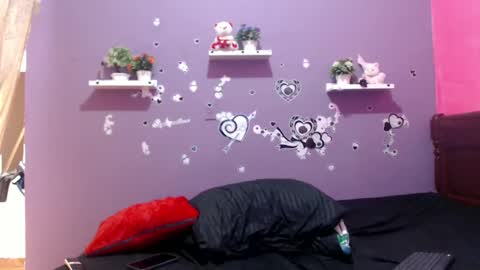 Estefania 5 online show from January 30, 2025, 6:00 pm