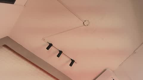 estefany online show from April 11, 2026, 7:45 am