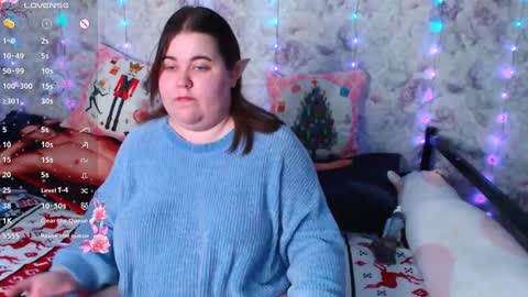 estelle_hicks online show from December 24, 2024, 4:51 pm