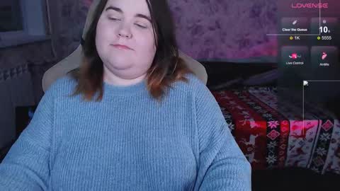 estelle_hicks online show from November 11, 2025, 6:41 pm