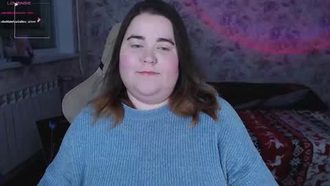 estelle_hicks online show from November 28, 2025, 6:21 pm