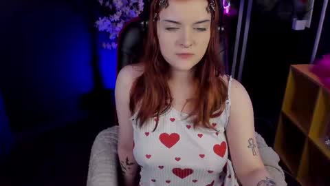 Snapshot of estertwilight chatting on July 31, 2026, 3:44 pm Ester online show from July 31, 2026, 3:44 pm