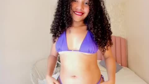 esther  online show from April 29, 2026, 8:48 pm