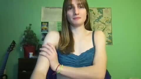 Esther Grey online show from January 26, 2025, 8:56 pm