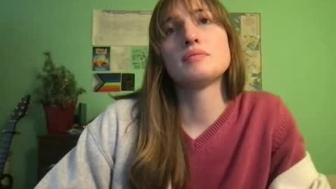 Esther Grey online show from February 3, 2025, 10:11 pm