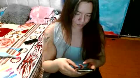 estrella1024 online show from April 5, 2026, 3:15 am