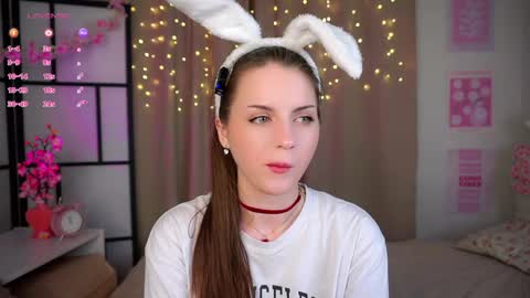 Anna  online show from April 4, 2026, 8:17 pm