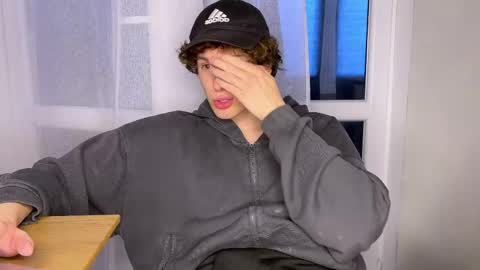 Alex online show from April 19, 2026, 5:34 pm