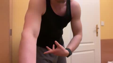 Tom online show from March 5, 2026, 2:07 am