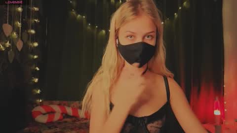 Snapshot of eternalophelia chatting on January 10, 2026, 8:54 pm Sophia online show from January 10, 2026, 8:54 pm