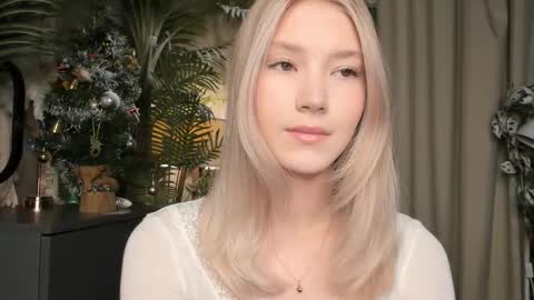 Natalie online show from January 8, 2026, 5:54 am