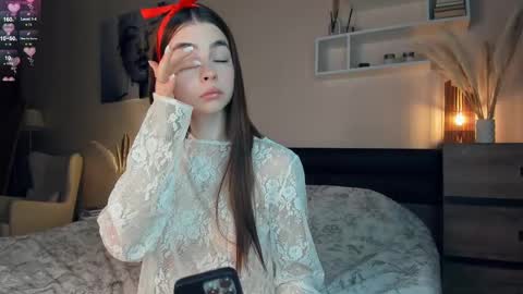 Snapshot of eternity_is_endless chatting on February 10, 2025, 7:26 am Mary online show from February 10, 2025, 7:26 am