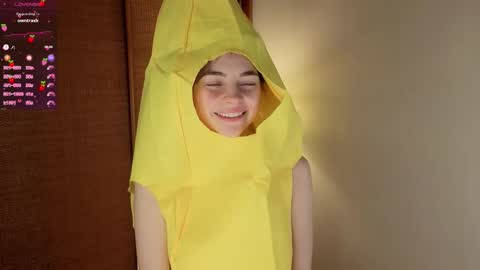 Snapshot of eternity_is_endless chatting on October 31, 2025, 8:04 am Mary online show from October 31, 2025, 8:04 am