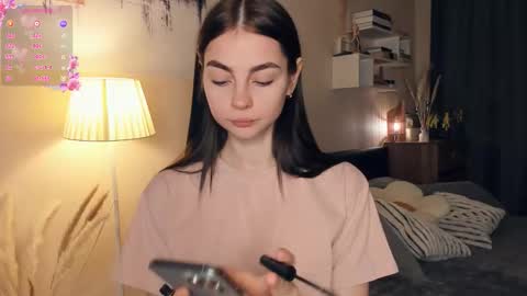 Mary online show from November 15, 2025, 7:49 am