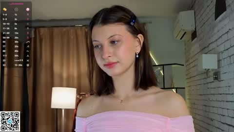Snapshot of ethalhatchell chatting on September 9, 2025, 6:07 pm Elsa online show from September 9, 2025, 6:07 pm