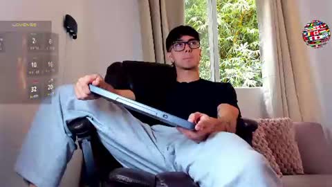 Snapshot of etham_wolf1 chatting on July 2, 2026, 5:41 pm etham_wolf1 online show from July 2, 2026, 5:41 pm