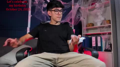 Etham online show from October 16, 2025, 11:11 am