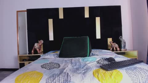 Ethan online show from January 29, 2025, 7:43 pm