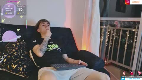 ethan and ava online show from December 5, 2025, 2:09 am