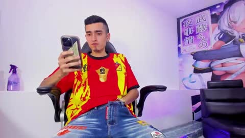 Ethan online show from September 27, 2025, 11:21 pm