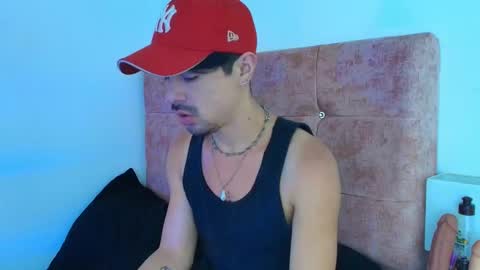 ethan  online show from January 19, 2026, 2:48 am