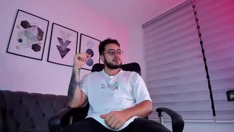 Snapshot of ethan_greacee chatting on February 23, 2026, 12:02 pm ethan_greacee online show from February 23, 2026, 12:02 pm