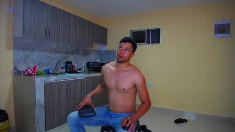 Jose online show from October 8, 2025, 9:18 am