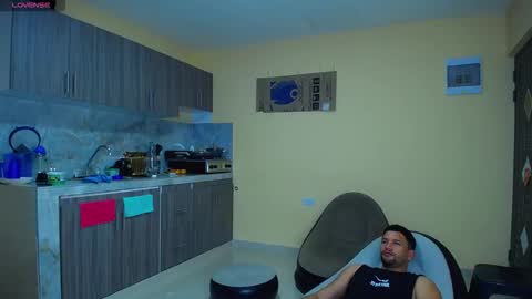 Jose online show from October 22, 2025, 9:20 am