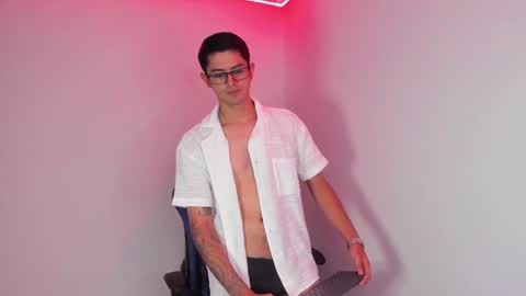 ETHAN SAI online show from January 11, 2025, 6:33 pm